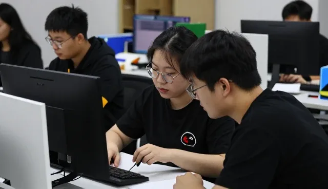 北纬度教育服务学习规划客户，提供教学资源开发支持